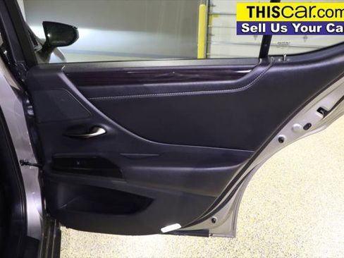 Used 2020 Lexus ES 350 w/ Premium Package image 33