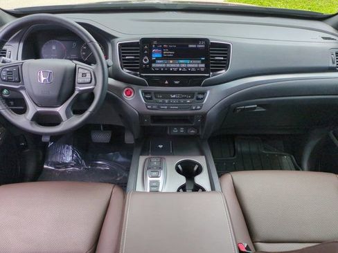 Used 2024 Honda Ridgeline RTL image 13
