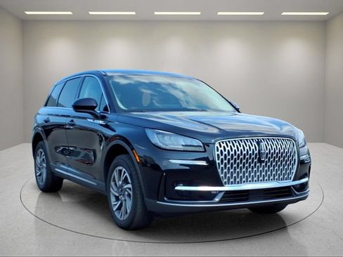 Used 2023 Lincoln Corsair AWD image 23