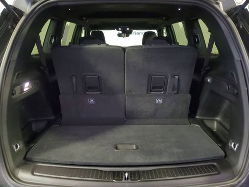 Used 2024 Jeep Grand Cherokee L Laredo w/ Trailer Tow Package image 9