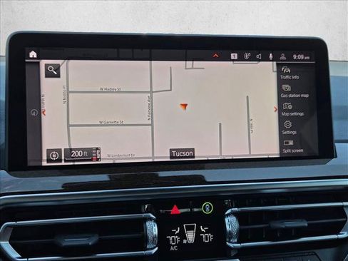 Certified 2025 BMW X4 xDrive30i w/ Premium Package AWD/4WD image 19