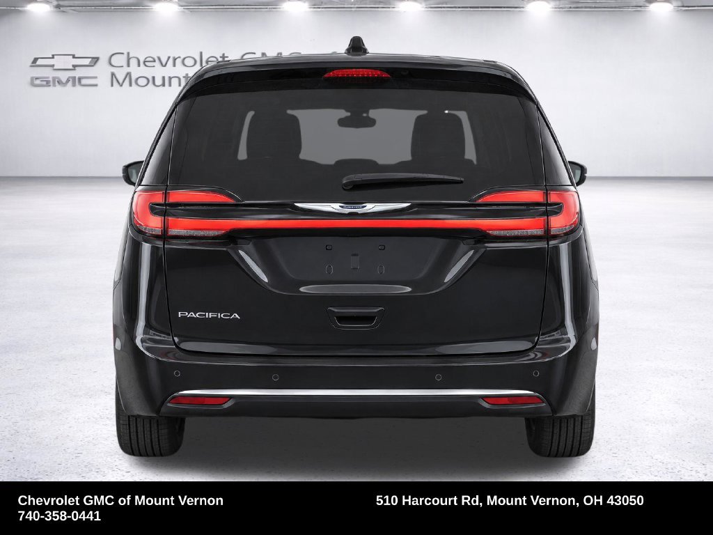 Used 2025 Chrysler Pacifica Select FWD image 27