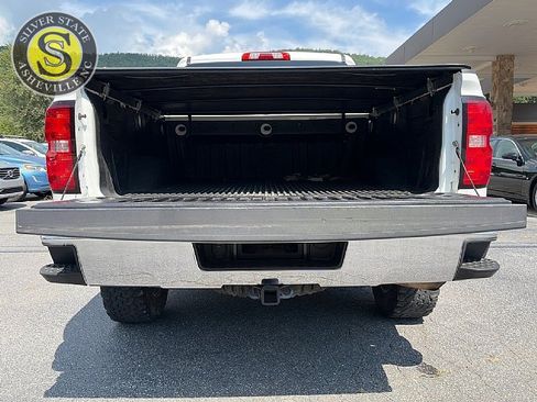 Used 2015 Chevrolet Silverado 1500 LT w/ LT Convenience Package AWD/4WD image 26