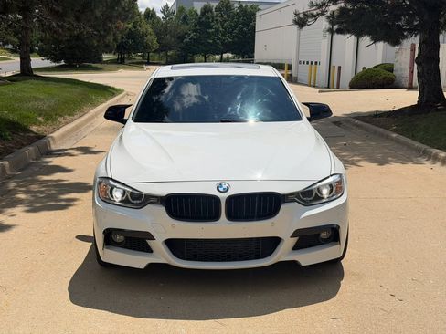 Used 2015 BMW 335i xDrive Sedan AWD/4WD image 2