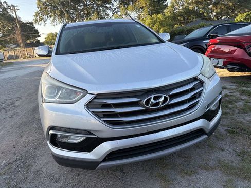 Used 2018 Hyundai Santa Fe Sport w/ 2.4L Value Package 02 FWD image 2