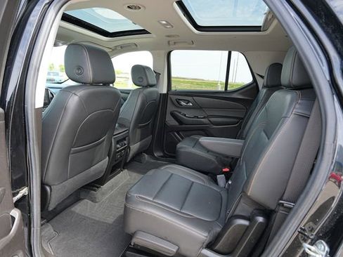 Used 2020 Chevrolet Traverse Premier AWD/4WD image 18