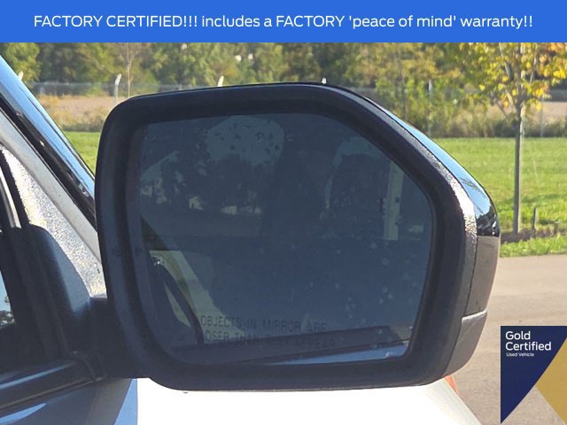 Used 2023 Ford Explorer ST-Line AWD/4WD image 8