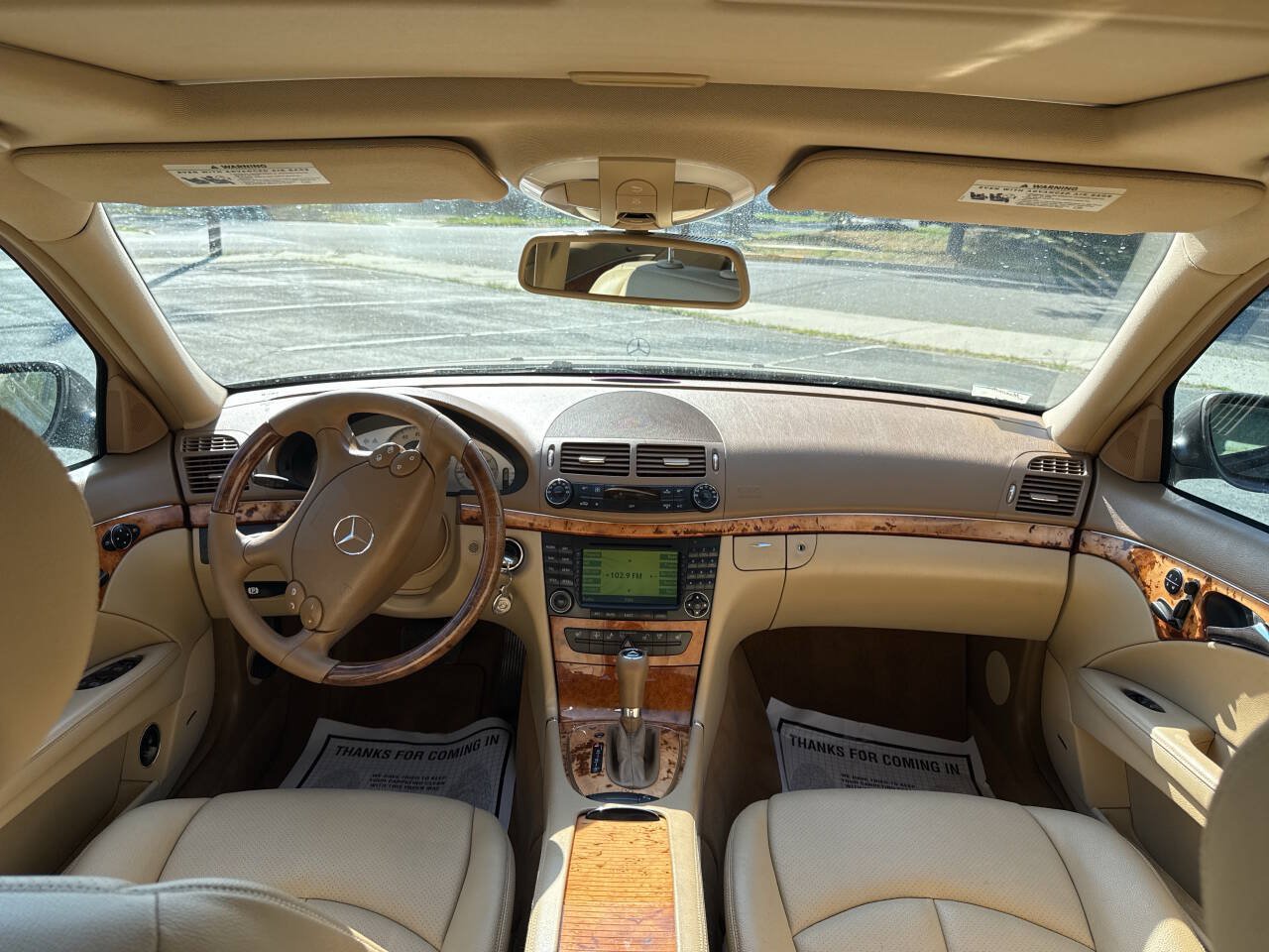 Used 2008 Mercedes-Benz E 350 4MATIC Sedan image 10