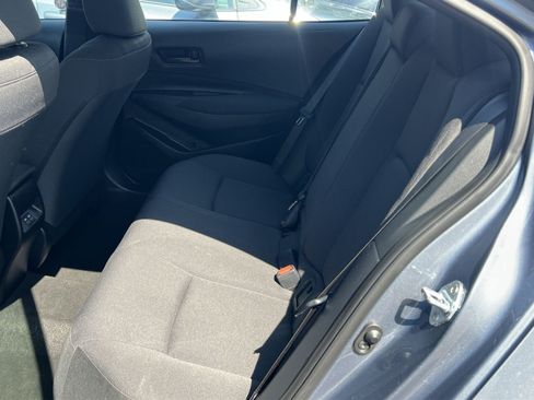 Used 2025 Toyota Corolla LE FWD image 21
