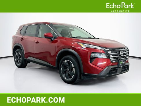 Used 2025 Nissan Rogue SV AWD/4WD image 1