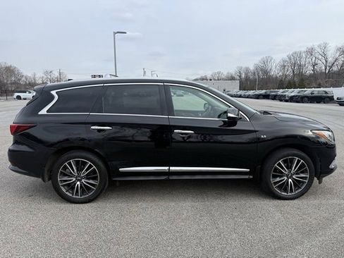 Used 2020 INFINITI QX60 Signature Edition image 8