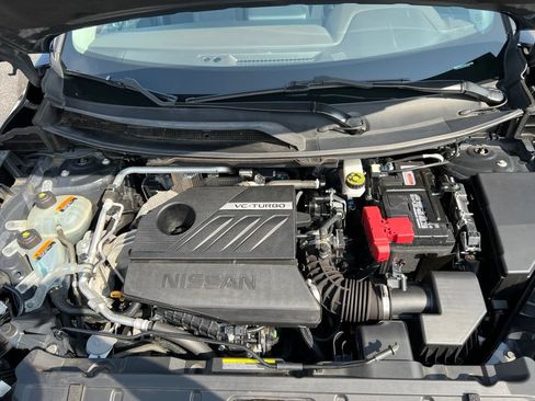Used 2023 Nissan Rogue SV AWD/4WD image 34