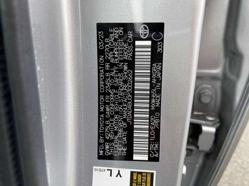 Used 2023 Toyota Prius XLE AWD/4WD image 24