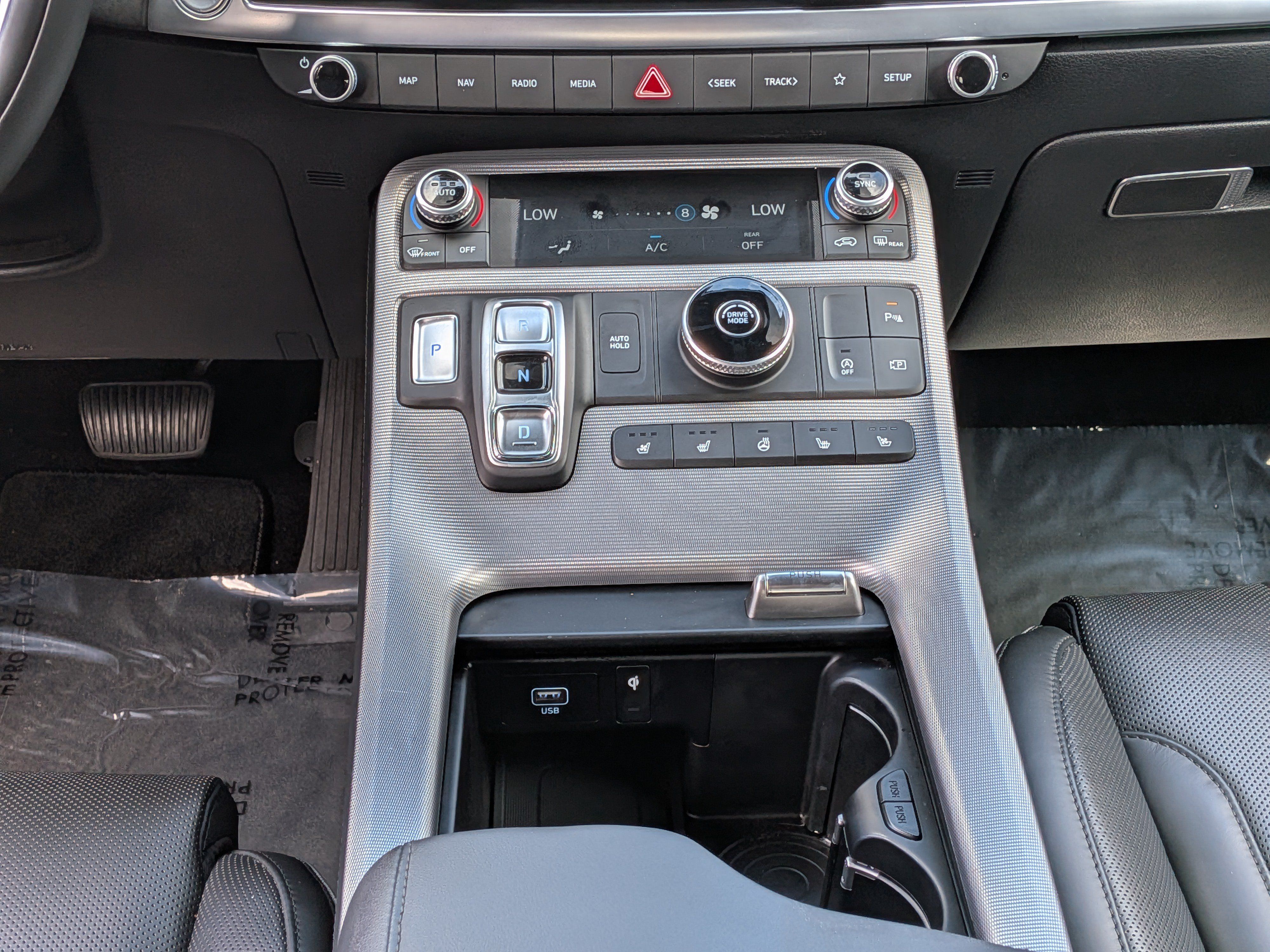 Used 2025 Hyundai Palisade Calligraphy FWD image 23