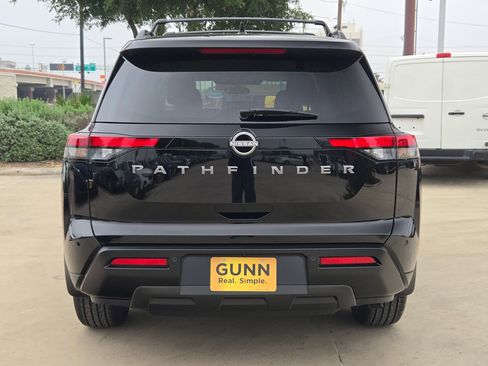 New 2026 Nissan Pathfinder SV FWD image 4