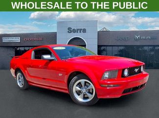 Used 2006 Ford Mustang GT Premium RWD video 1