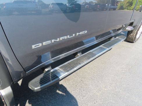 Used 2020 GMC Sierra 3500 Denali image 15