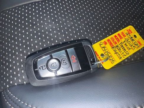 New 2025 Ford Bronco Raptor image 40