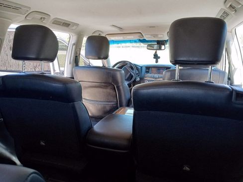 Used 2014 INFINITI QX80 2WD image 32