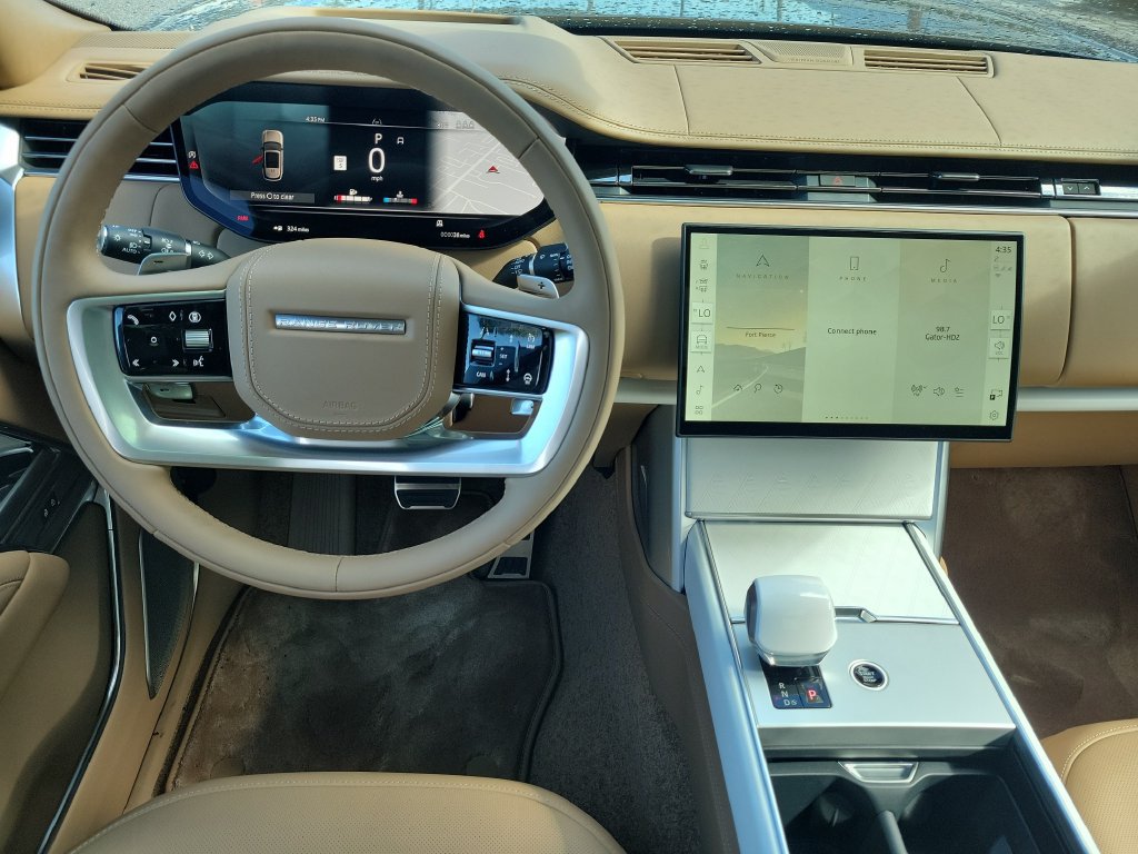 New 2026 Land Rover Range Rover SV AWD/4WD image 19
