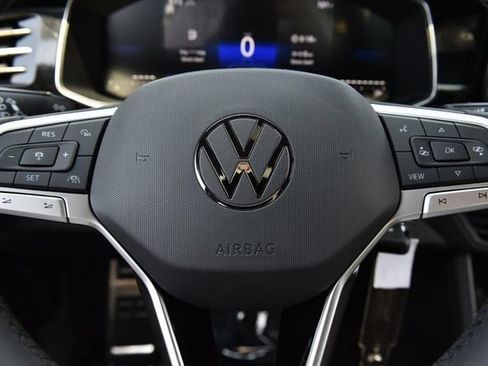 New 2026 Volkswagen Jetta Sport FWD image 18