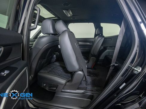 Used 2024 Kia Telluride EX X-Line AWD/4WD image 29