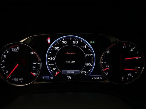 Used 2023 GMC Acadia Denali w/ Trailering Package image 2