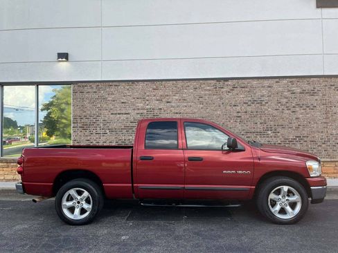Used 2007 Dodge Ram 1500 Truck SLT RWD image 6
