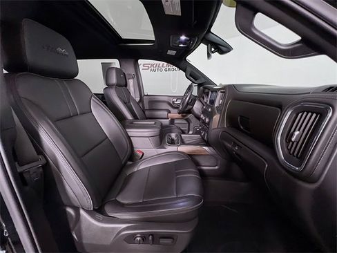 Used 2022 Chevrolet Silverado 1500 High Country image 43