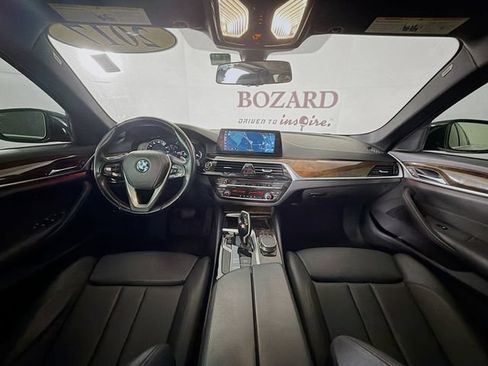 Used 2017 BMW 530i RWD image 28