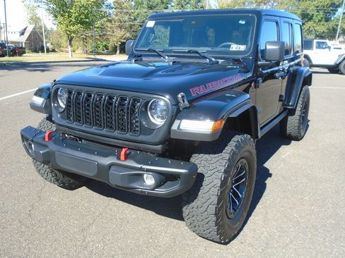 Certified 2024 Jeep Wrangler Unlimited Rubicon image 4
