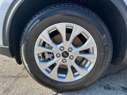 New 2026 Ford Escape Active image 41