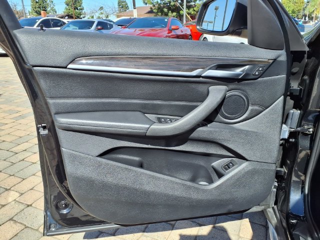 Used 2017 BMW X1 sDrive28i FWD image 16