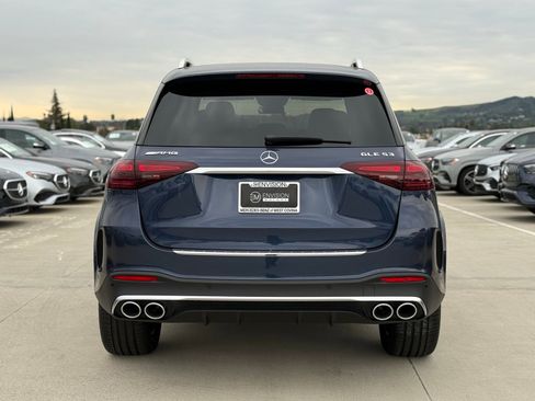 New 2026 Mercedes-Benz GLE 53 AMG 4MATIC image 9