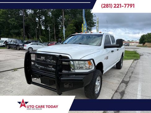 Used 2012 RAM 2500 ST w/ Chrome Appearance Group AWD/4WD image 1
