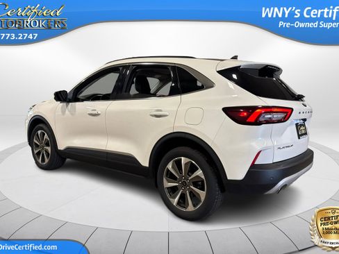 Used 2024 Ford Escape Platinum image 8