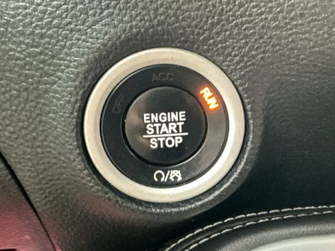 Used 2017 Dodge Challenger GT w/ Driver Convenience Group image 30