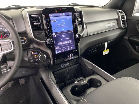 New 2026 RAM 1500 Big Horn AWD/4WD image 25