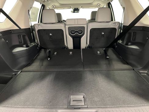 New 2025 Honda Pilot Elite image 38