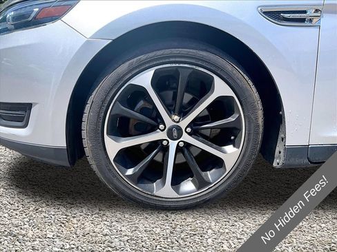 Used 2015 Ford Taurus SEL w/ Equipment Group 201A AWD/4WD image 8