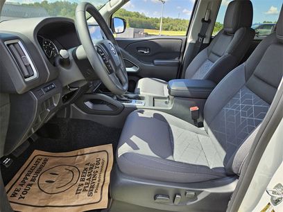 New 2026 Nissan Frontier SV w/ All-Weather Content Package