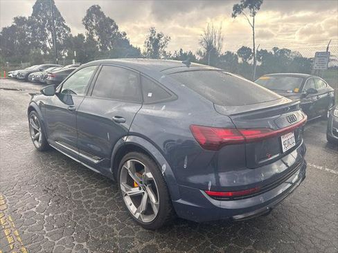 Used 2023 Audi e-tron S Prestige w/ Prestige Package image 4