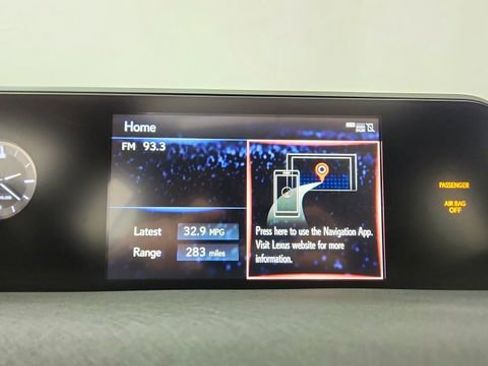 Used 2019 Lexus UX 200 FWD image 43