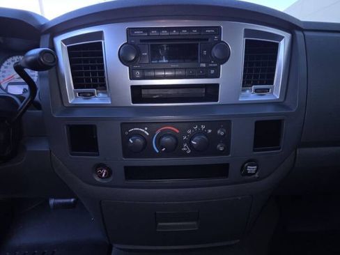 Used 2007 Dodge Ram 1500 Truck SLT w/ Quad Cab Big Horn Value Group image 16