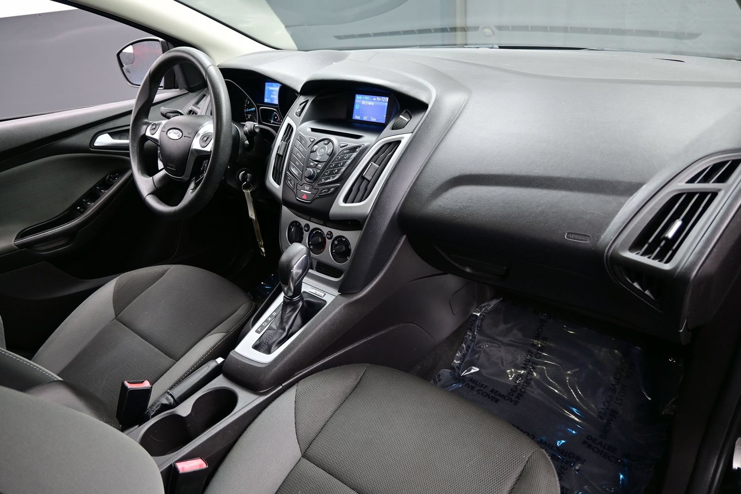 Used 2012 Ford Focus SE FWD image 14