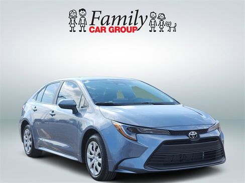 New 2026 Toyota Corolla LE image 2
