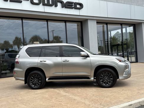 Certified 2023 Lexus GX 460 Premium w/ Premium Package AWD/4WD image 2