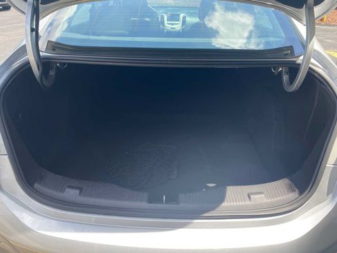 Used 2016 Chevrolet Cruze LS FWD image 28