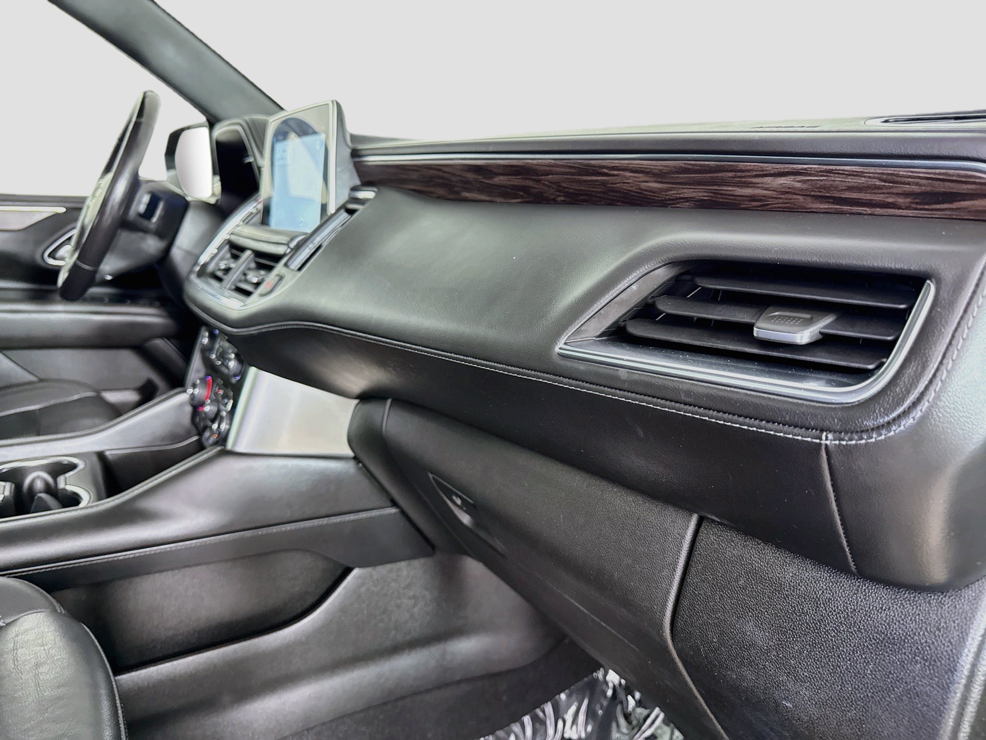 Used 2022 Chevrolet Tahoe LT w/ LT Signature Plus Package RWD image 33
