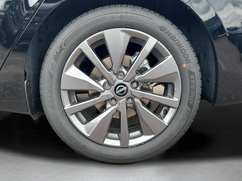 New 2026 Nissan Sentra SL image 7